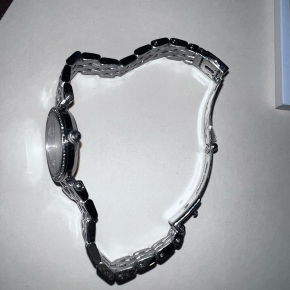 Michael Kors, silver watch w/rhinestones. Adjustable band. - Picture 4 of 6